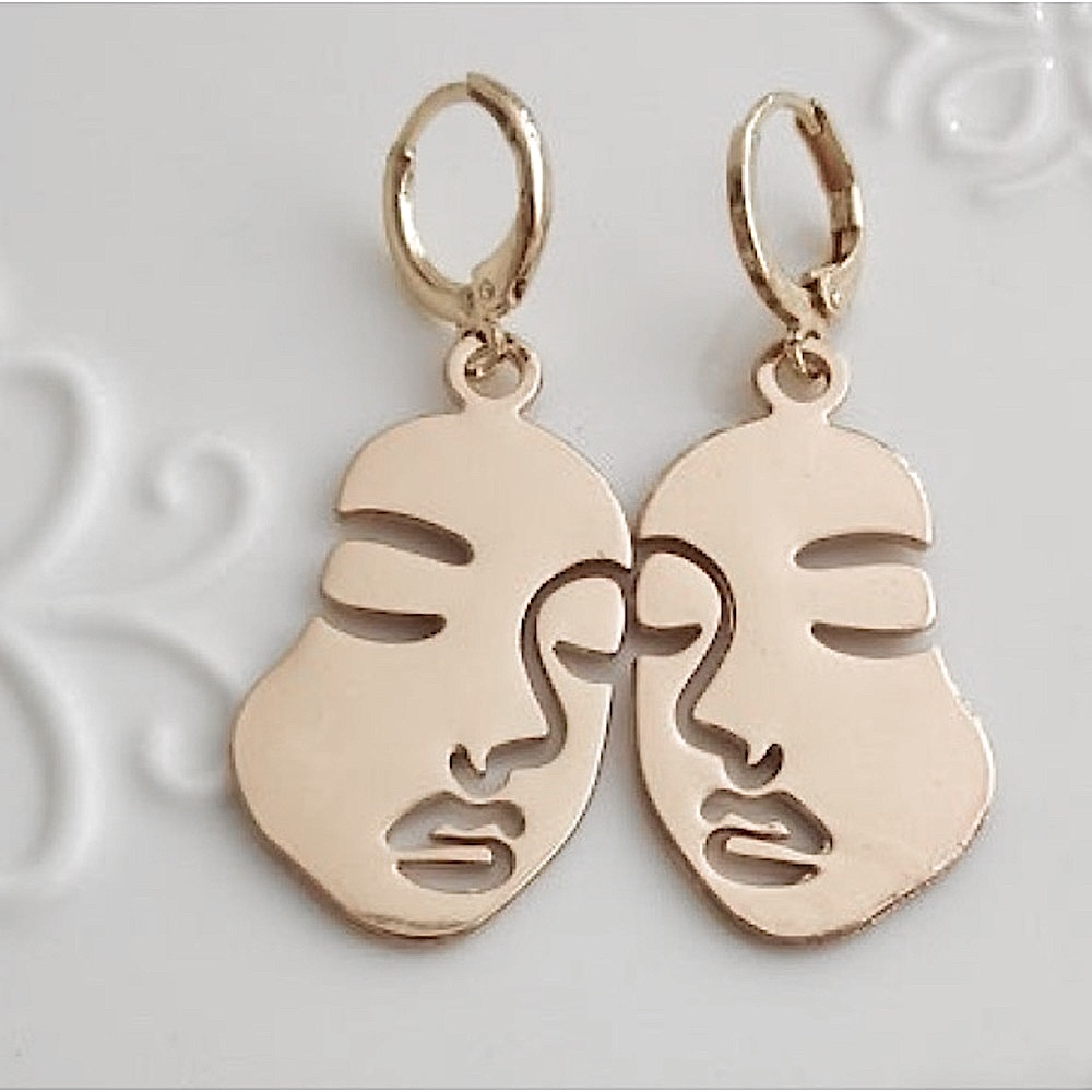n e w | gold fem earrings